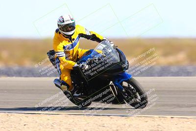 media/Feb-12-2022-SoCal Trackdays (Sat) [[3b21b94a56]]/Turn 11 Inside (155pm)/